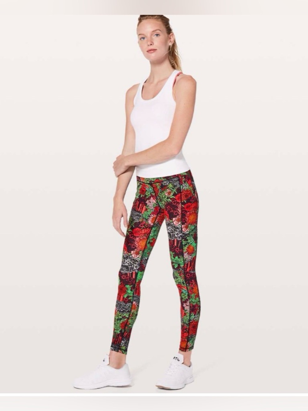 Lululemon women’s Speed Up Tight *Full-On Luxtreme 28" size 4
